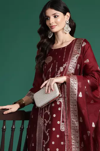 Maroon woven design straight kurta trousers with dupatta set