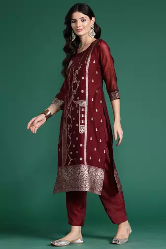 Maroon woven design straight kurta trousers with dupatta set