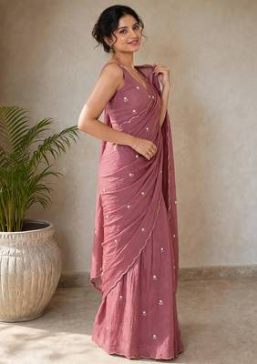 Partywear crush saree with handwork flower butti and elegant border 5