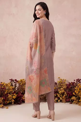 Mauve embroidered straight kurta trousers with dupatta set