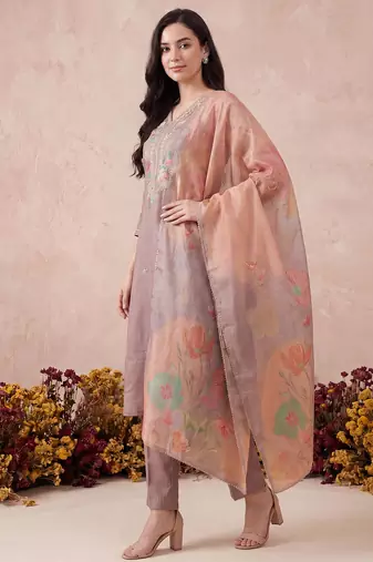 Mauve embroidered straight kurta trousers with dupatta set