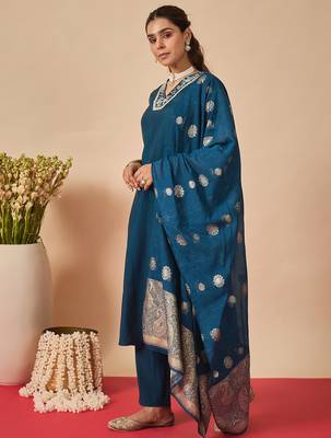 Navy blue embroidered straight kurta trousers with dupatta set 3