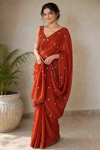 Partywear crush saree with handwork flower butti and contrast border