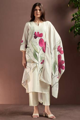 Off white printed straight kurta trousers with dupatta set