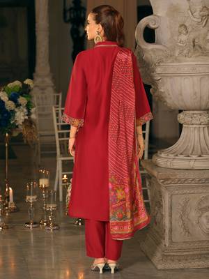 Pink embroidered straight kurta trousers with dupatta set 2