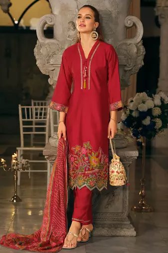 Pink embroidered straight kurta trousers with dupatta set