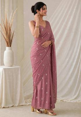 Partywear crush saree with handwork flower butti and elegant border 5