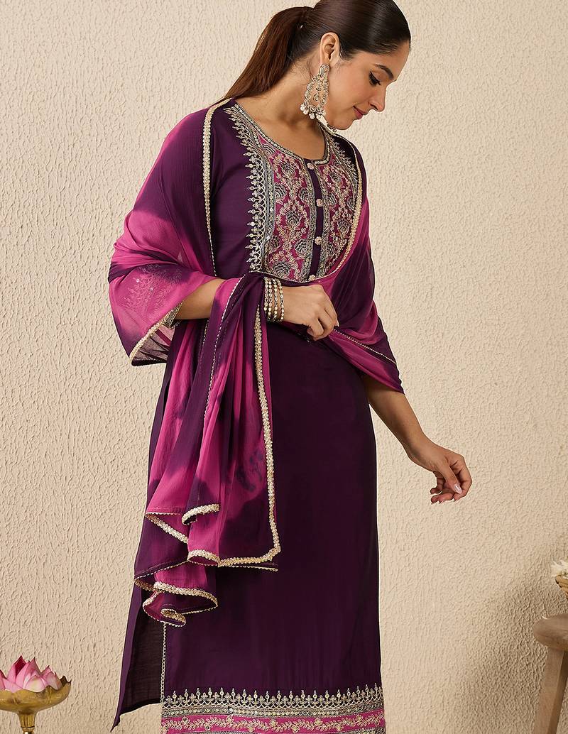 Purple embroidered straight kurta trousers with dupatta set