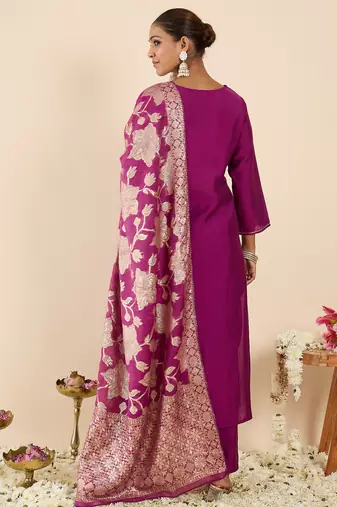 Purple embroidered straight kurta trousers with dupatta set