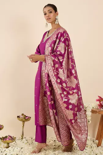 Purple embroidered straight kurta trousers with dupatta set