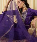 Purple embroidered straight kurta trousers with dupatta set