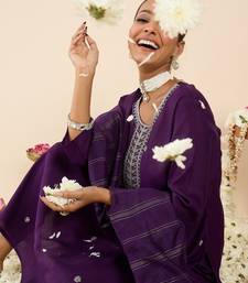 Purple embroidered straight kurta trousers with dupatta set
