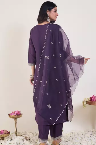 Purple embroidered straight kurta trousers with dupatta set