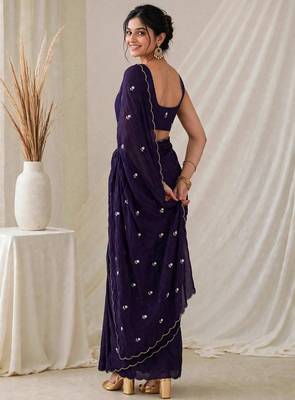 Designer crush saree with handwork floral butti and embellished border 3