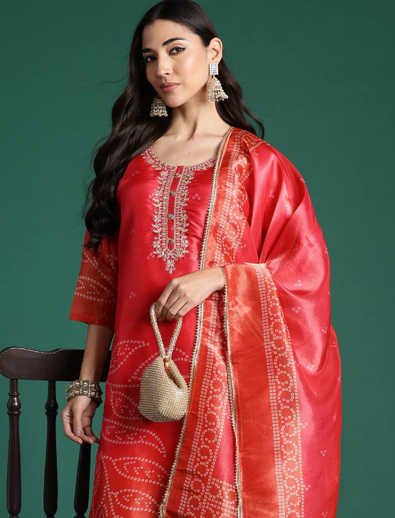 Red printed straight kurta trousers with dupatta set