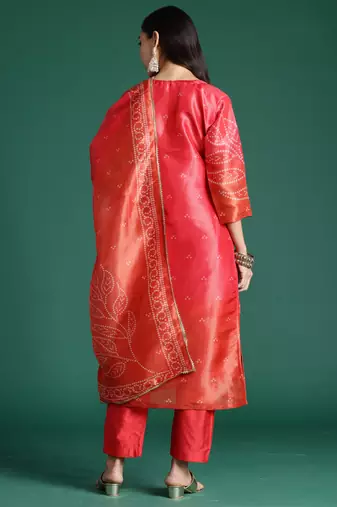 Red printed straight kurta trousers with dupatta set