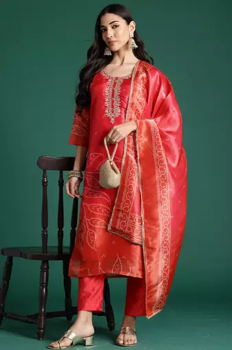 Red printed straight kurta trousers with dupatta set