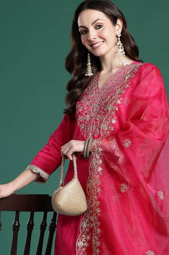 Pink embroidered straight kurta trousers with dupatta set