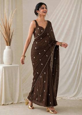 Premium crush saree with handwork flower butti and designer border 3