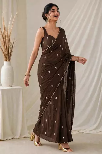 Premium crush saree with handwork flower butti and designer border