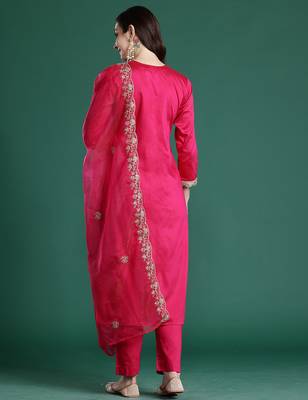 Pink embroidered straight kurta trousers with dupatta set 2
