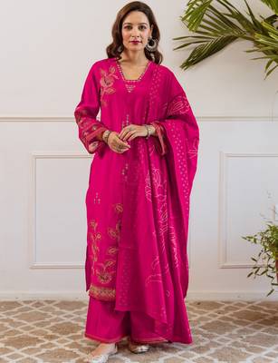 Pink embroidered straight kurta palazzo with dupatta set 4