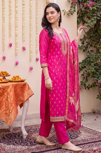 Pink embroidered straight kurta trousers with dupatta set