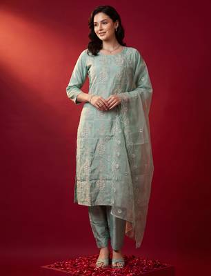 Sea green embroidered straight kurta trousers with dupatta set 1