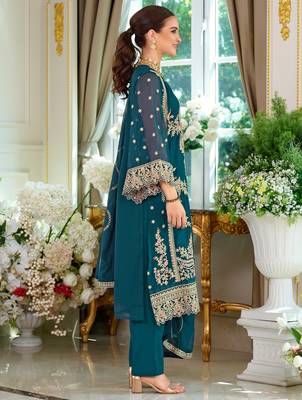 Teal embroidered straight kurta trousers with dupatta set 3