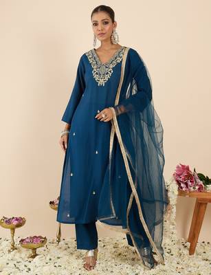 Teal embroidered straight kurta trousers with dupatta set 4