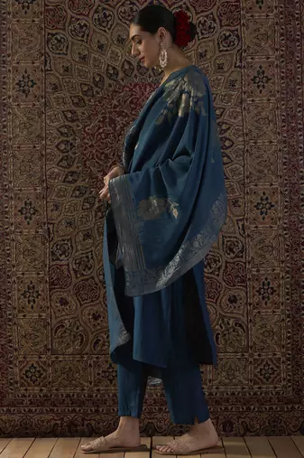 Teal embroidered straight kurta trousers with dupatta set