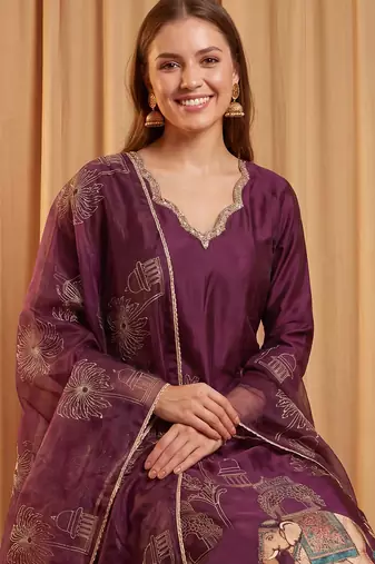 Burgundy embroidered straight kurta trousers with dupatta set