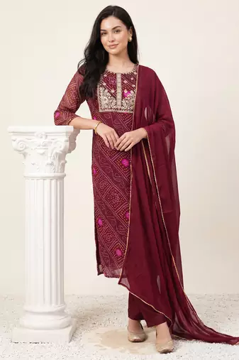 Burgundy embroidered straight kurta trousers with dupatta set