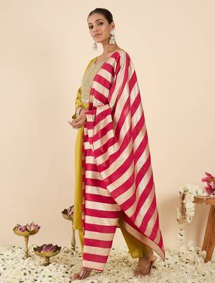 Yellow embroidered straight kurta trousers with dupatta set 3