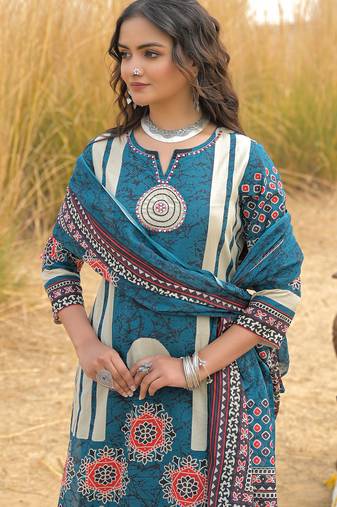 Blue printed straight kurta trousers with dupatta set
