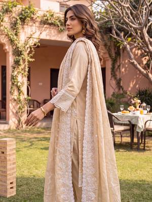 Beige embroidered straight kurta trousers with dupatta set 4