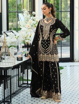 Black embroidered straight kurta palazzo with dupatta set 1