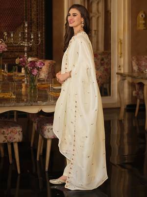 Cream embroidered straight kurta trousers with dupatta set 3