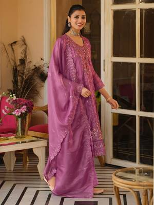 Pink embroidered straight kurta trousers with dupatta set 3