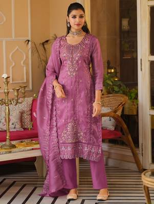 Pink embroidered straight kurta trousers with dupatta set 4