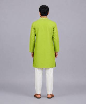 Lime green woven cotton silk Men Kurta Set 8