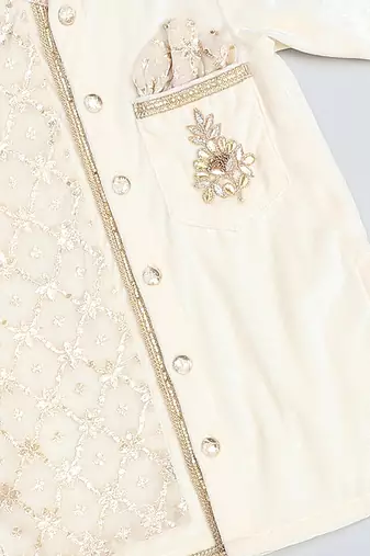 Off white embroidered velvet kurta set