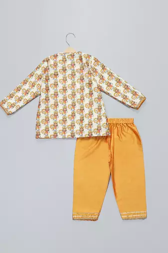 Off white printed cotton kurta set
