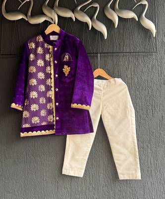 royal purple embroidered velvet men kurta set 4