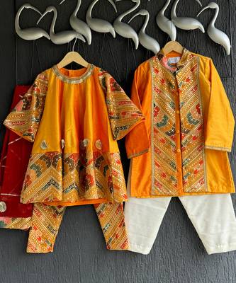 Mustard yellow embroidered cotton silk Men Kurta Set 3