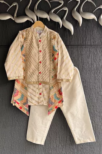Off white embroidered cotton silk kurta set