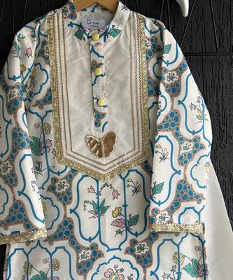 Off white printed cotton silk kurta set 4