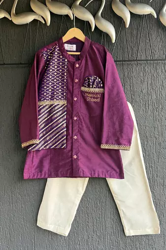 Grape purple embroidered cotton silk Men Kurta Set