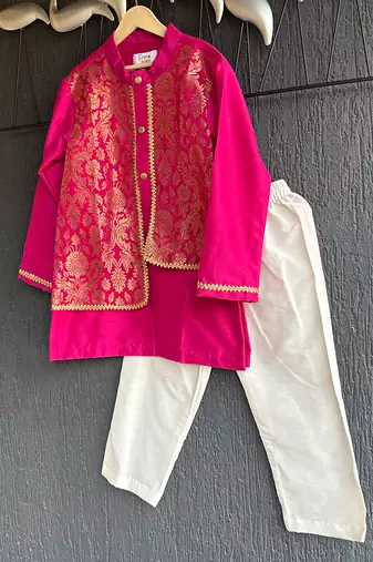 Hot pink embroidered cotton silk Men Kurta Set
