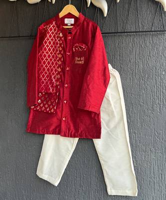 Maroon embroidered cotton silk kurta set 6
